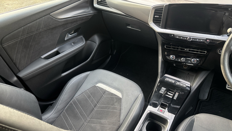 Vauxhall Mokka 100kW Ultimate 50kWh 5dr Auto Electric Hatchback